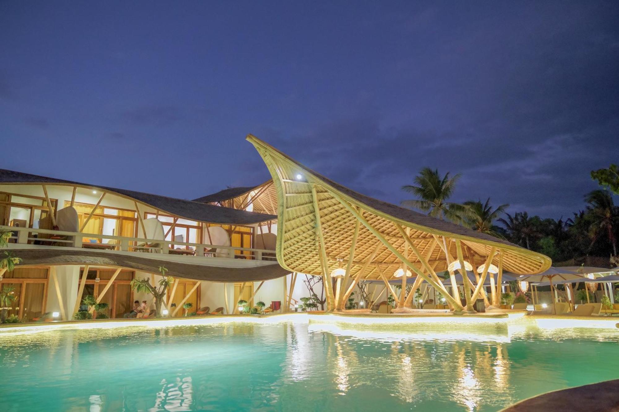 Pearl Sunset Resort Gili Trawangan Exterior photo